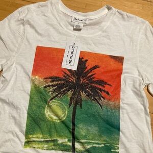 New shirt size small